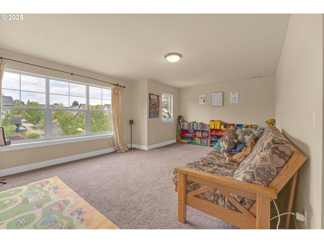8070 Sw 195TH Ave, Beaverton, OR 97007