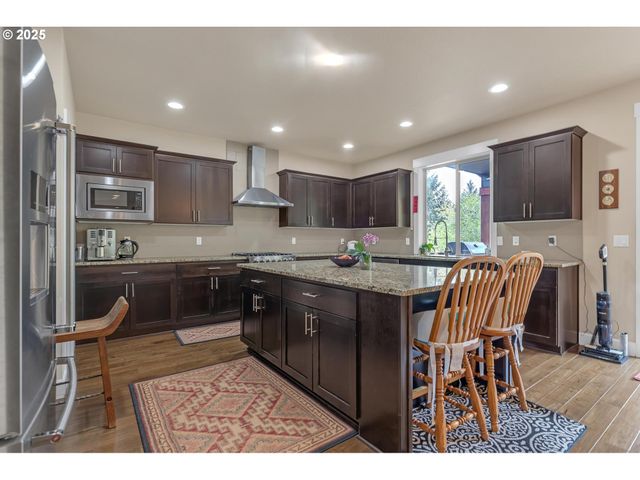 8070 Sw 195TH Ave, Beaverton, OR 97007