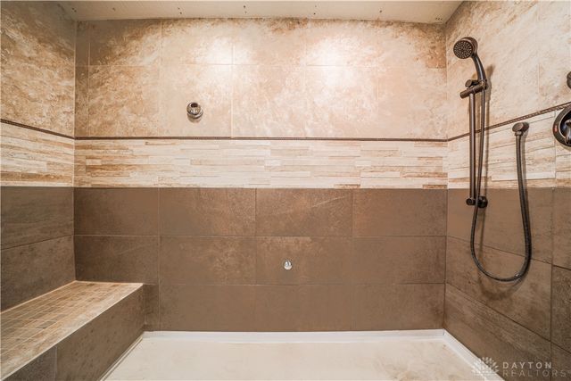 9922 Arn Drive, Washington Twp, OH 45458