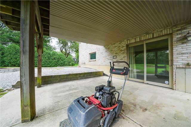 9922 Arn Drive, Washington Twp, OH 45458