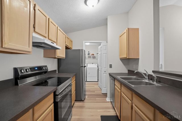 120 Carrington Lane, Loveland, OH 45140