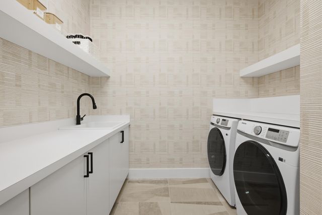 250 NE 16th Street, Delray Beach, FL 33444