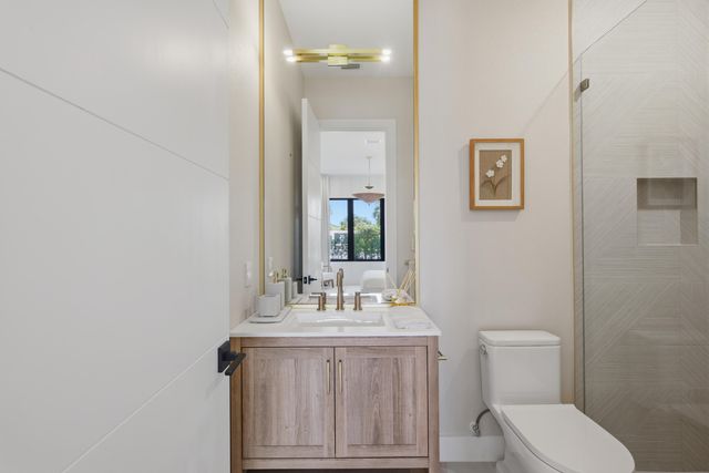 250 NE 16th Street, Delray Beach, FL 33444