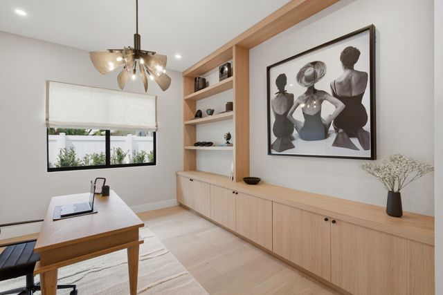 250 NE 16th Street, Delray Beach, FL 33444