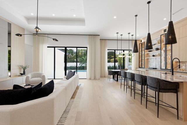 250 NE 16th Street, Delray Beach, FL 33444