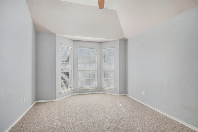 848 Huebner Way, Burleson, TX 76028