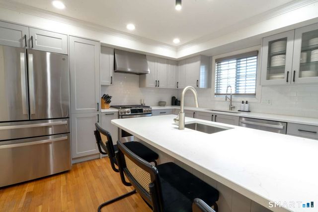 80 Third Avenue, Stratford, CT 06615