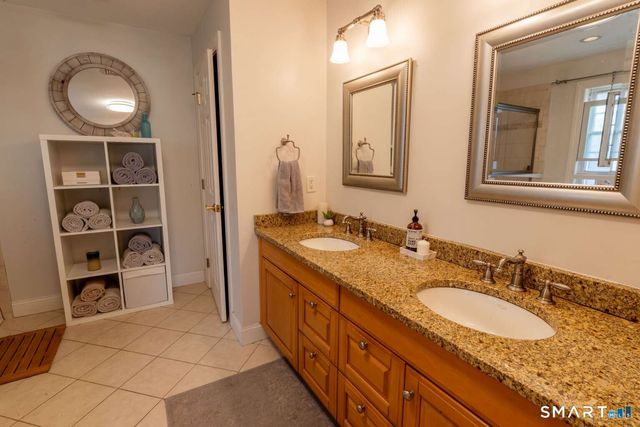 80 Third Avenue, Stratford, CT 06615