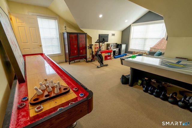 80 Third Avenue, Stratford, CT 06615