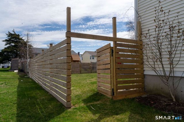 80 Third Avenue, Stratford, CT 06615