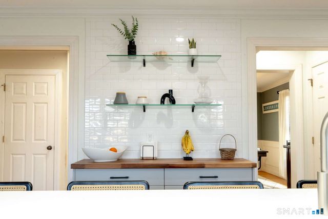 80 Third Avenue, Stratford, CT 06615