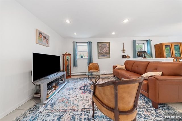 132 Spring Street, Leonia, NJ 07605