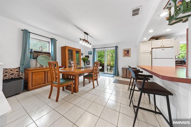 132 Spring Street, Leonia, NJ 07605