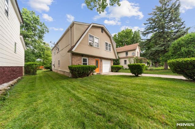 132 Spring Street, Leonia, NJ 07605