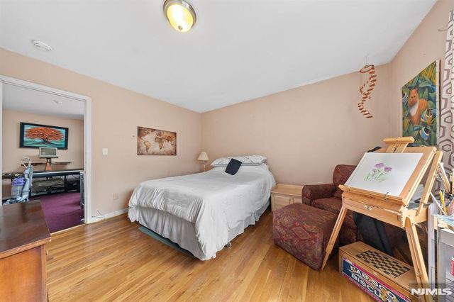 132 Spring Street, Leonia, NJ 07605