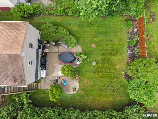 132 Spring Street, Leonia, NJ 07605