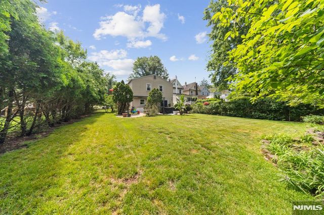 132 Spring Street, Leonia, NJ 07605
