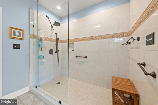 817 CHELSEA DR, Winchester, VA 22601