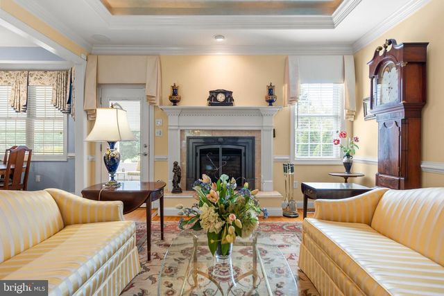 817 CHELSEA DR, Winchester, VA 22601