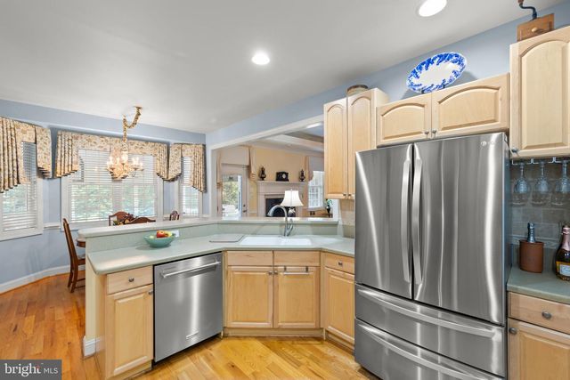 817 CHELSEA DR, Winchester, VA 22601