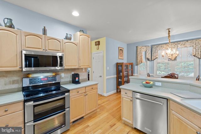 817 CHELSEA DR, Winchester, VA 22601