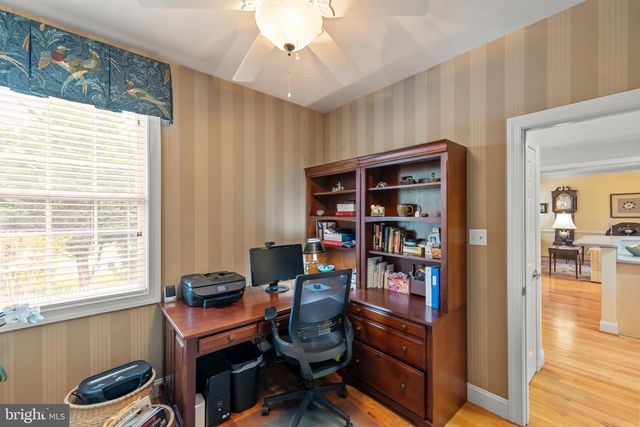 817 CHELSEA DR, Winchester, VA 22601