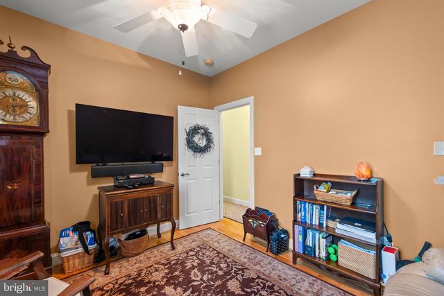 817 CHELSEA DR, Winchester, VA 22601