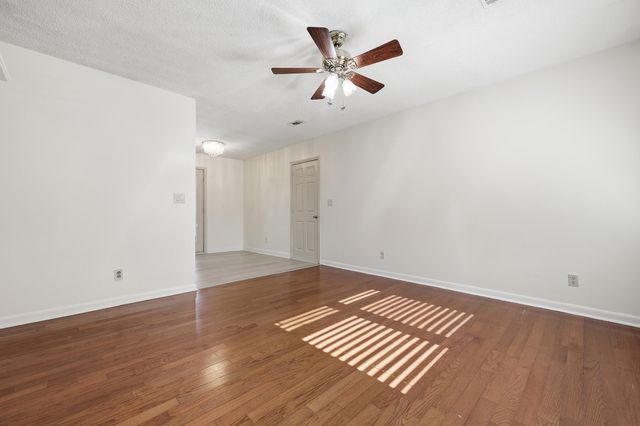 349 Water Oak Drive, Goose Creek, SC 29445