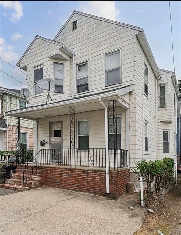 39 Lincoln St 2, Malden, MA 02148