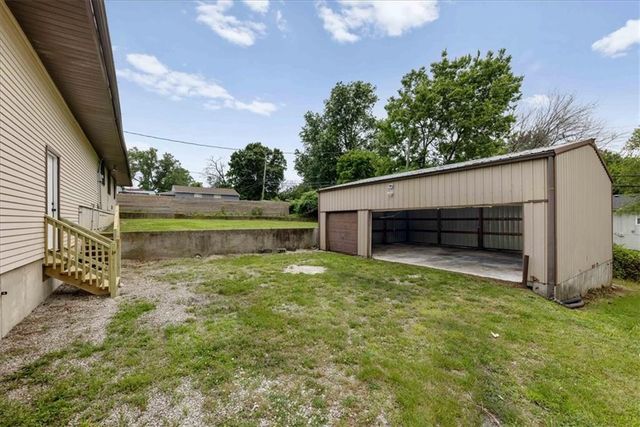 5416 Agnes Avenue, Kansas City, MO 64130