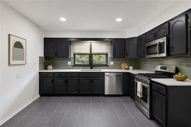 5416 Agnes Avenue, Kansas City, MO 64130