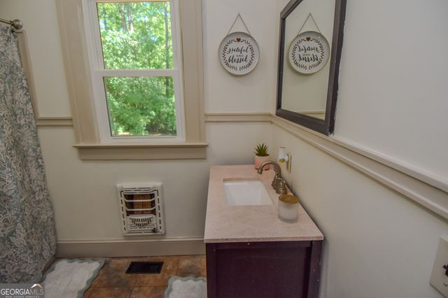 212 Harp Road, Thomaston, GA 30286