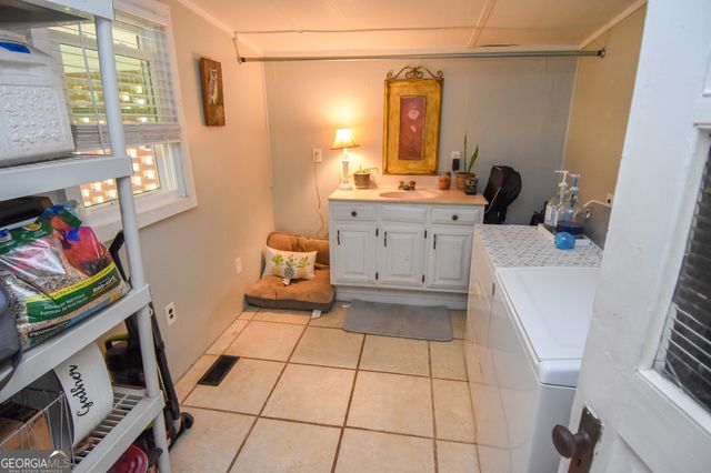 212 Harp Road, Thomaston, GA 30286