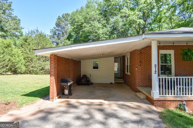 212 Harp Road, Thomaston, GA 30286