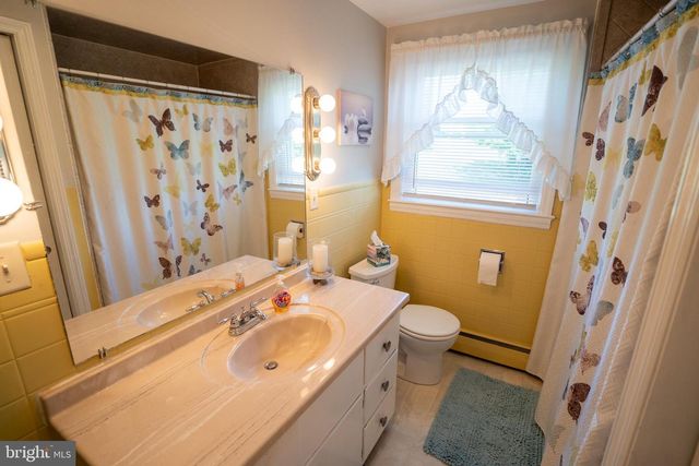 375 KINDERHOOK RD, Columbia, PA 17512