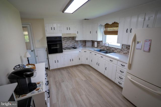375 KINDERHOOK RD, Columbia, PA 17512