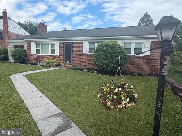 375 KINDERHOOK RD, Columbia, PA 17512
