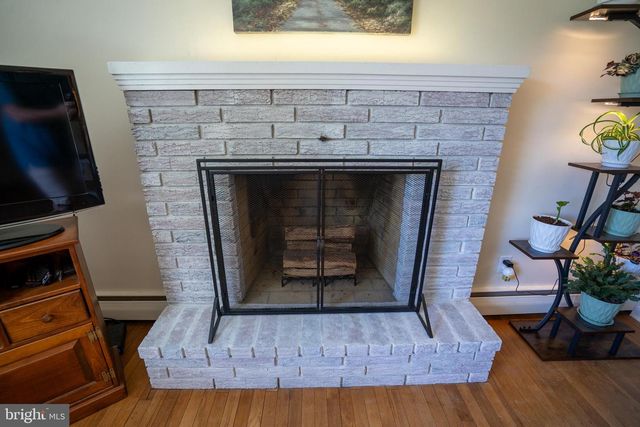 375 KINDERHOOK RD, Columbia, PA 17512