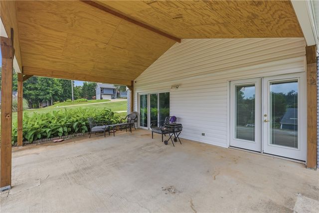 510 Horseshoe Drive, Seneca, SC 29678