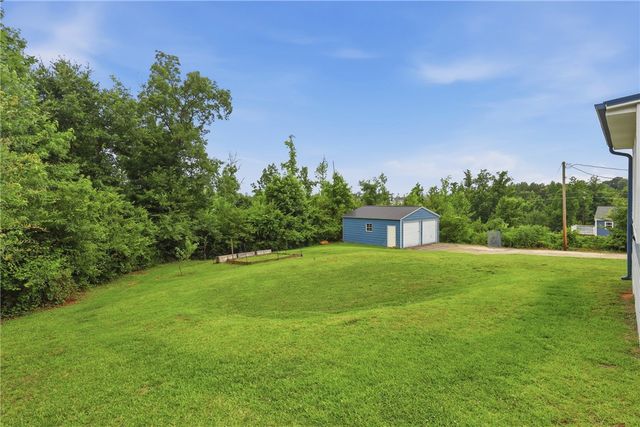 510 Horseshoe Drive, Seneca, SC 29678