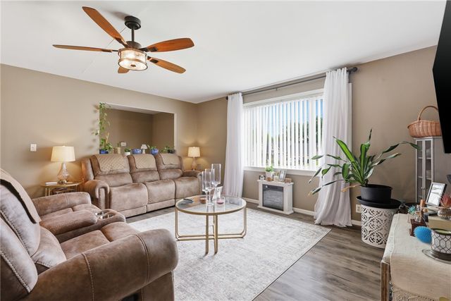 510 Horseshoe Drive, Seneca, SC 29678