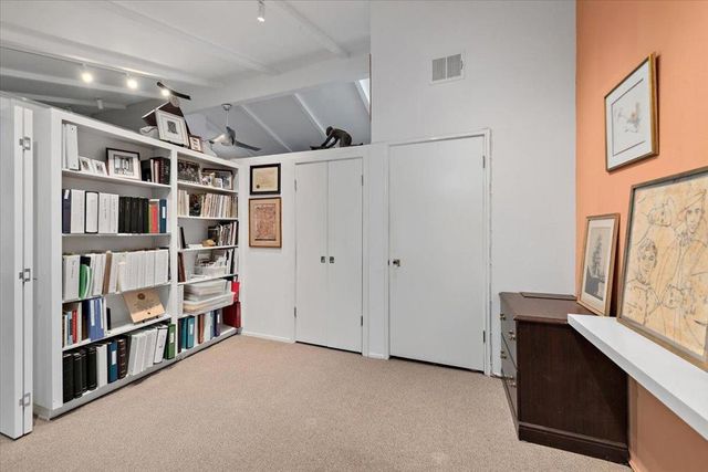 150 Alma Street 312, Menlo Park, CA 94025