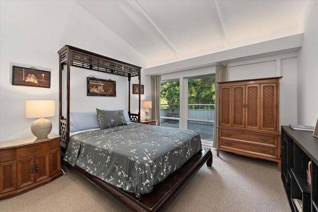 150 Alma Street 312, Menlo Park, CA 94025