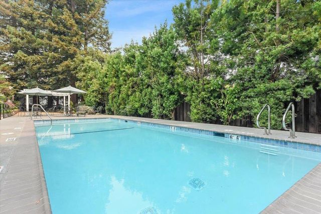 150 Alma Street 312, Menlo Park, CA 94025