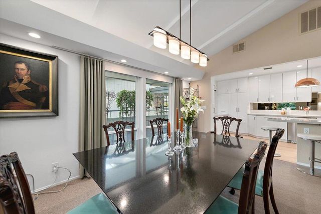 150 Alma Street 312, Menlo Park, CA 94025