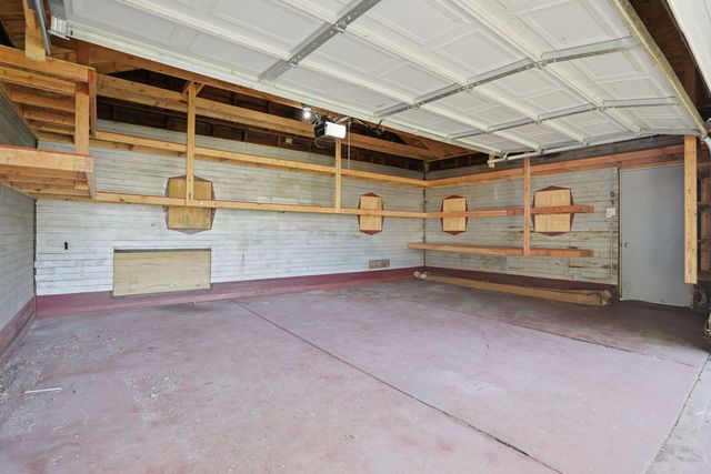 1318 44th Street, Rock Island, IL 61201