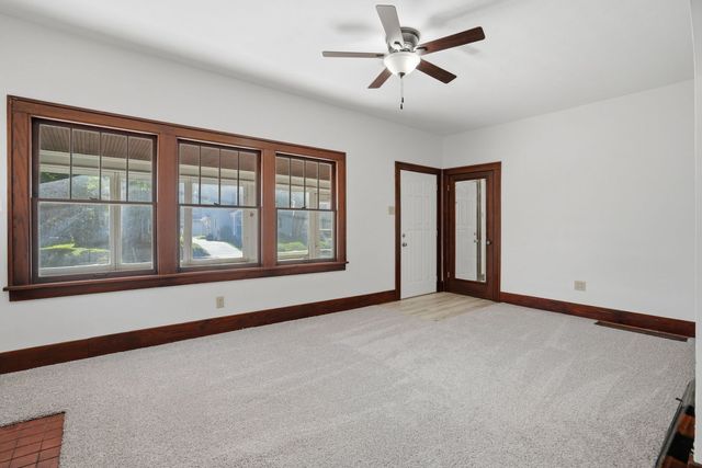 1318 44th Street, Rock Island, IL 61201