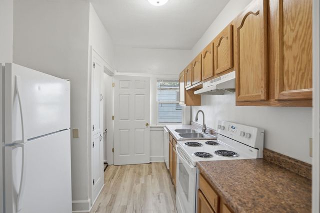 1318 44th Street, Rock Island, IL 61201