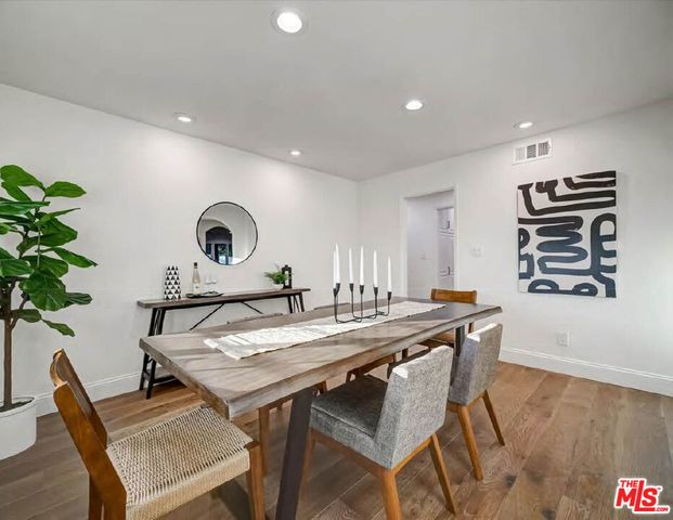 4732 Del Moreno Drive, Woodland Hills, CA 91364