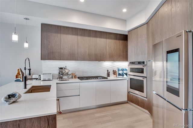 4200 W 17th Avenue 619, Denver, CO 80204